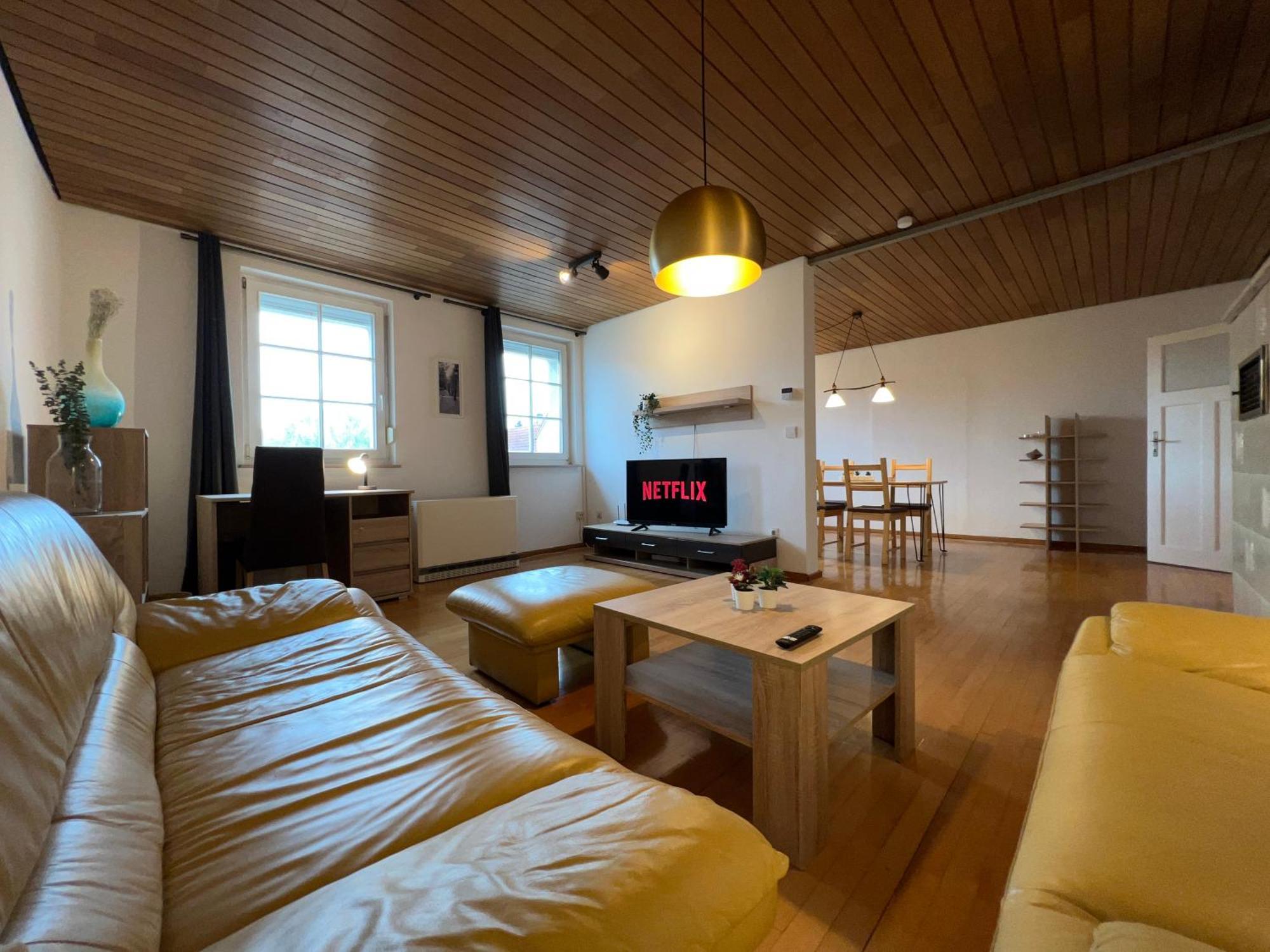 Uebernachten In Grosser Maisonette-Wohnung By Rabe 卡尔斯鲁厄 外观 照片